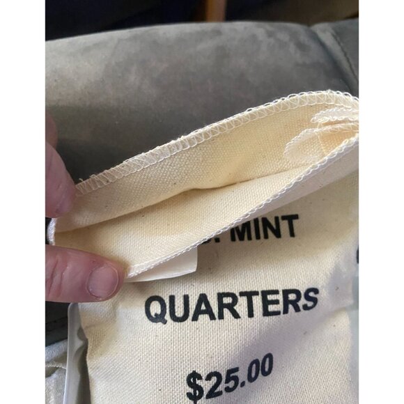 2019 U.S. Mint Quarters $25.00 Bag - America The Beautiful American Memorial Par - Picture 7 of 9